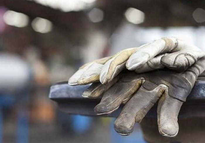 چرا کارگر نیست؛ دستمزد پایین یا کاهش نرخ بیکاری؟