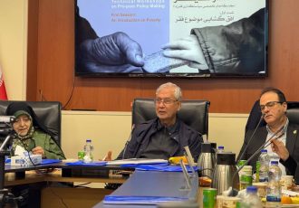 سیاست‌هایی که رفع تحریم را به تعویق انداخت، منجر به فقر گسترده شد
