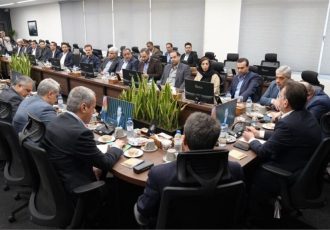 عزم دولت چهاردهم تحقق توسعه دریامحور توسط بخش خصوصی است عزم دولت چهاردهم تحقق توسعه دریامحور توسط بخش خصوصی است