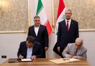 ایران و عراق چندین یادداشت تفاهم همکاری در حوزه نفت و انرژی امضا کردند