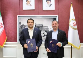 آغاز فاز نوین خدمات بانک ملی ایران در جایگاههای سوخت با تفاهم نامه جدید آغاز فاز نوین خدمات بانک ملی ایران در جایگاههای سوخت با تفاهم نامه جدید