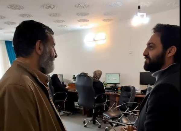 حاج حسین یکتا از مجموعه وساطت ازدواج “آدم و حوا” بازدید کرد حاج حسین یکتا از مجموعه وساطت ازدواج “آدم و حوا” بازدید کرد