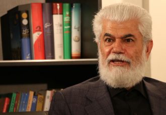 واکسن برای افراد بالای ۸۰ سال به اندازه کافی است، عجله نکنید واکسن برای افراد بالای ۸۰ سال به اندازه کافی است، عجله نکنید