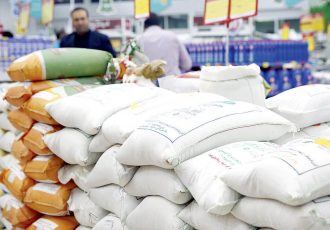 عرضه ۶۵ هزار تن برنج و شکر تنظیم بازار ماه رمضان و نوروز