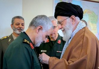 اگر حاج قاسم نبود کنیز داعشی ها می شدند
