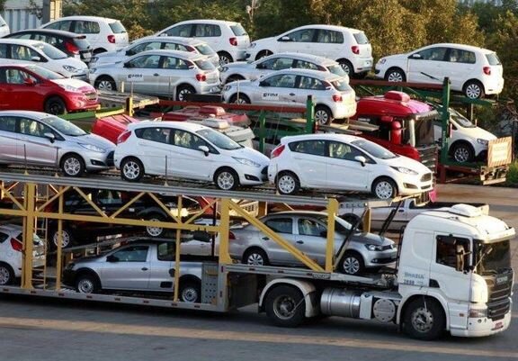 ترخیص خودروهای وارداتی از گمرک با چک و سفته امکانپذیر شد ترخیص خودروهای وارداتی از گمرک با چک و سفته امکانپذیر شد