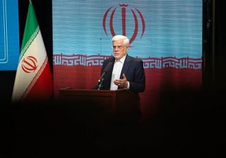آیا دولت جلوی چالش تورم کالاهای وارداتی در ۱۴۰۴ را گرفت؟ آیا دولت جلوی چالش تورم کالاهای وارداتی در ۱۴۰۴ را گرفت؟